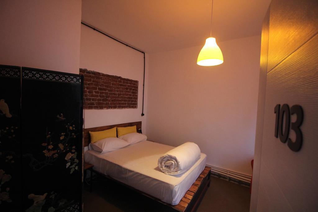 Hosteleski Hostel Eskisehir Bagian luar foto